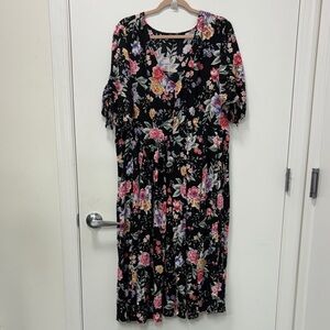 BLACK FORAL CHALLIS MIDI DRESS.
